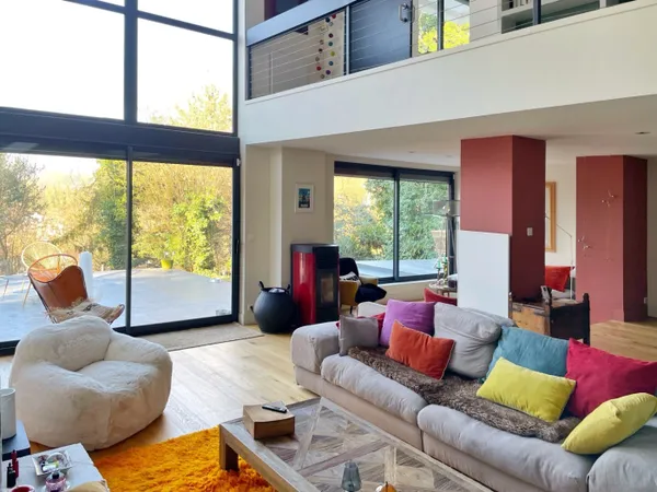 Maison d'Architecte 355m². Coeur de ville.
