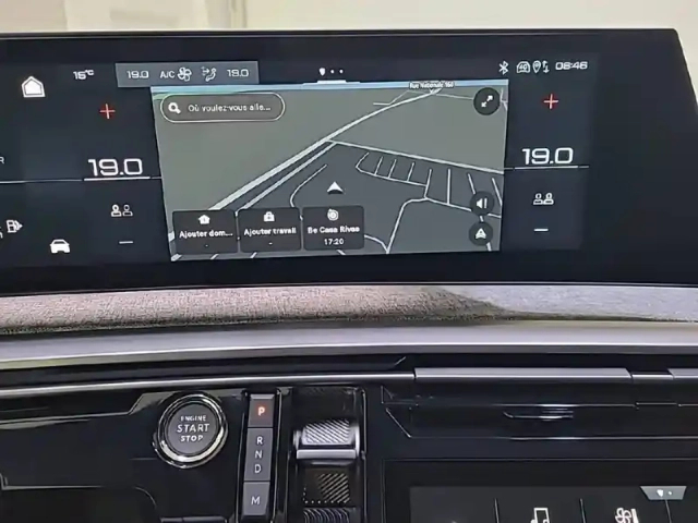 Peugeot 5008 hybrid 145 ch e-dcs6 — photo 43