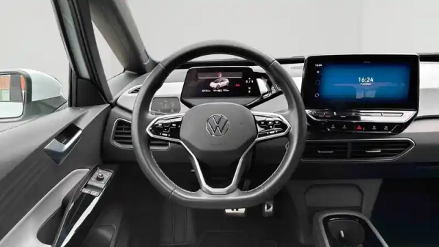 Volkswagen Id.3 145 ch pro — photo 11