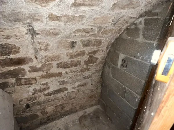 Cave voûtée 4 m² - env. 6 m³ - Paris 17e - Dautancourt