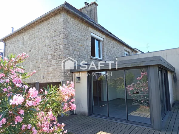 Maison en pierre mitoyenne - Pleurtuit centre - 90 m² - 3 chambres
