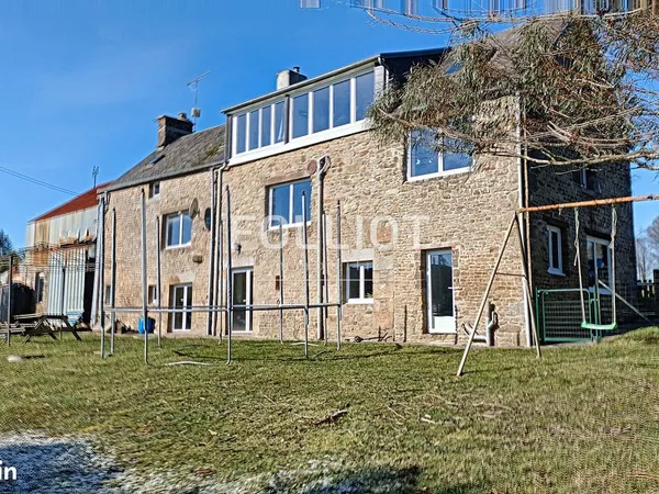 Maison 5 pièces 150 m²