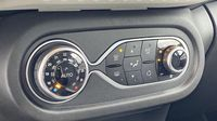 Renault Twingo 1.0 SCe 65ch Equilibre — photo 15