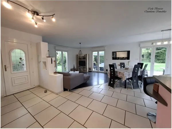 À VENDRE - Ballévile - Pavillon de plain-pied de 116 m² avec terrain de 1 441 m²