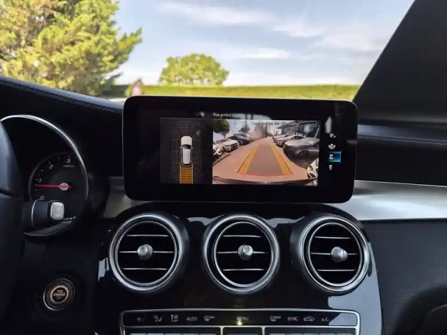 Mercedes Glc 200 d 9g-tronic — photo 24