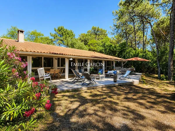 À Vendre - Cap Ferret - secteur Sémaphore - Maison familiale - Jardin arboré