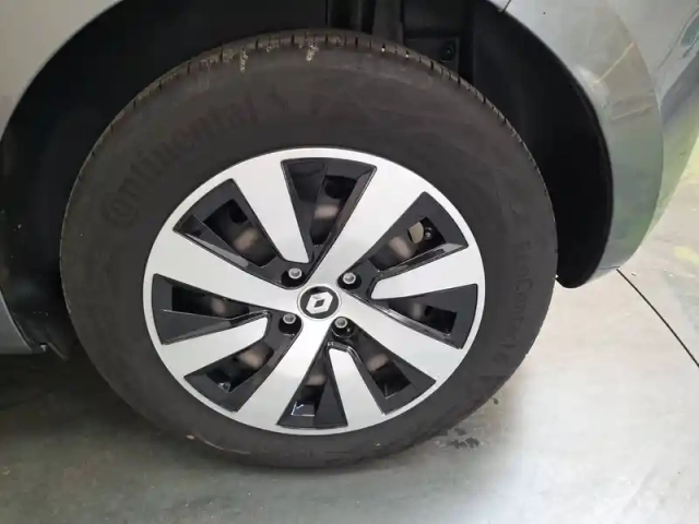 Renault Clio tce 90 — photo 17
