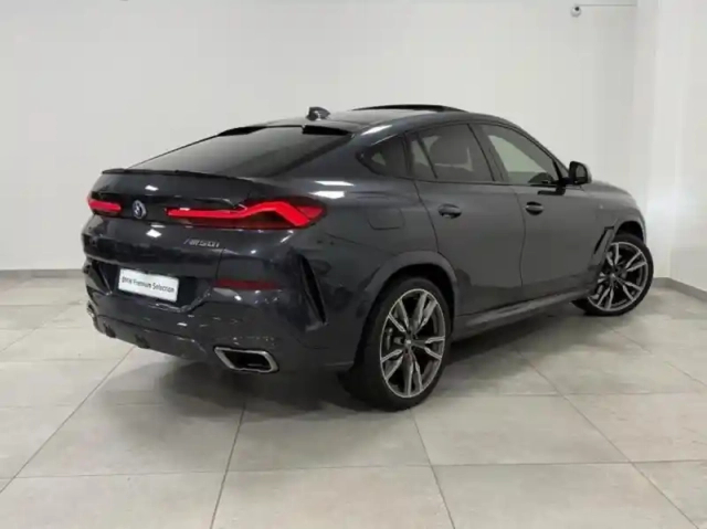 Bmw X6 m50ia 530ch — photo 2