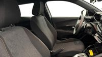 Peugeot 2008 1.2 Hybrid 145ch Style e-DCS6 — photo 15
