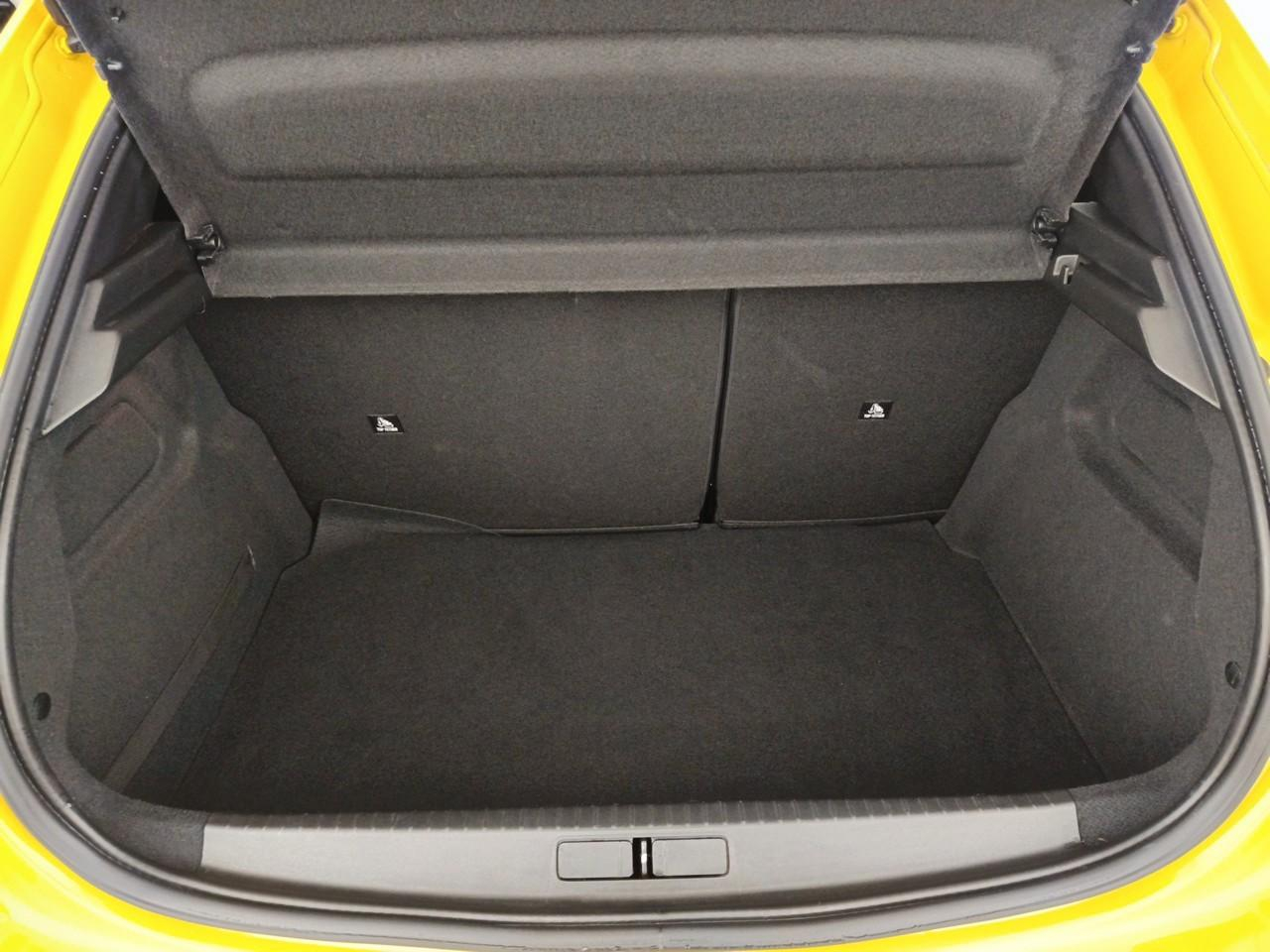 Peugeot 208 electrique 50 kwh 136ch style — photo 6