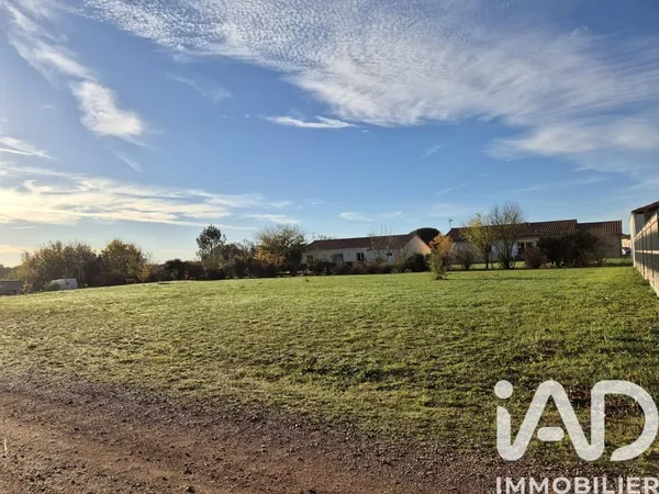 Terrain 1000 m²