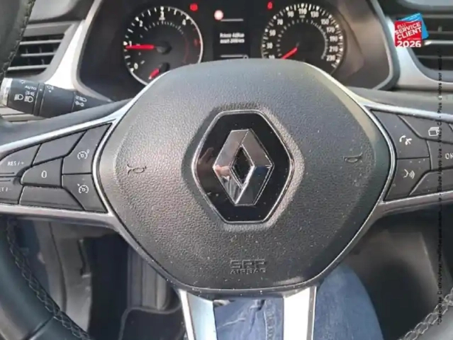 Renault Captur 1.5 blue dci 95ch zen — photo 12