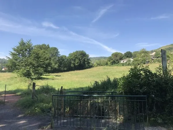 Terrain 7774 m²