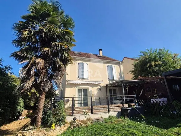 Maison 6 pièces 111 m²