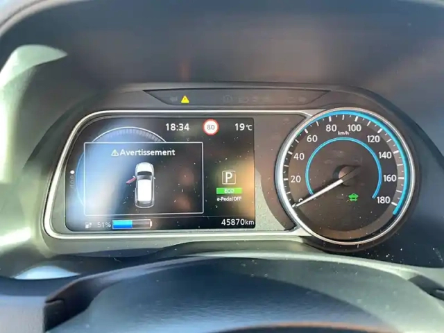 Nissan Leaf electrique 40kwh — photo 23