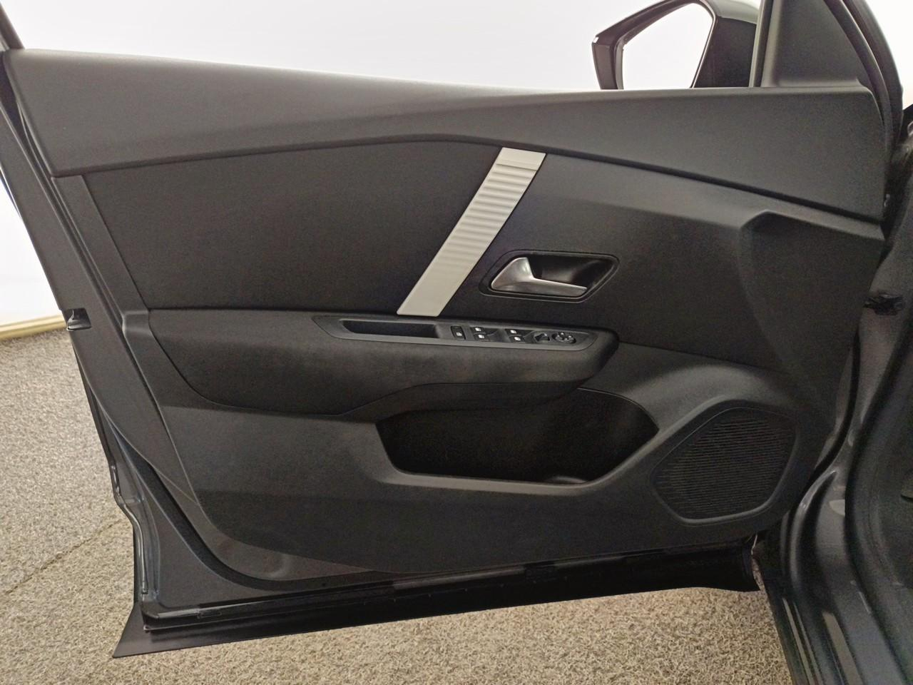 Citroën C4 bluehdi 110 s&s bvm6 live — photo 19