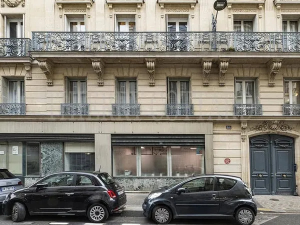 Bureaux 195 m²