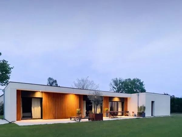 Maison bioclimatique d'architecte - 165 m² - DPE A - À 15 min du Mans