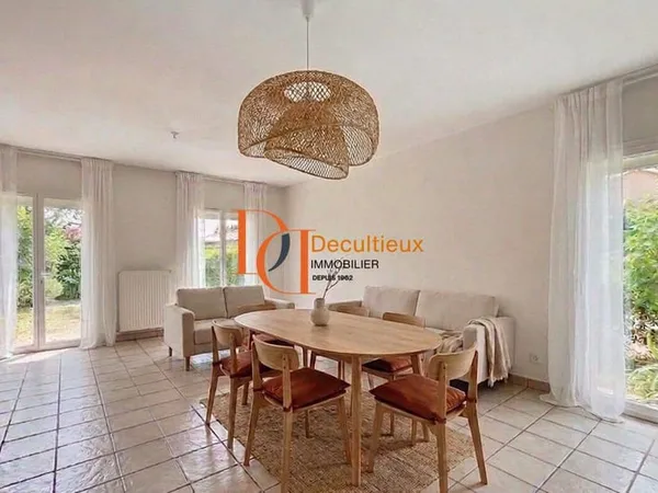Villa 5 pièces 130 m²