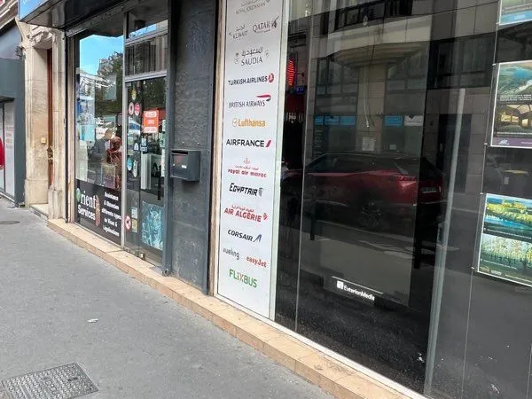 Local commercial 70m2 - Cambronne