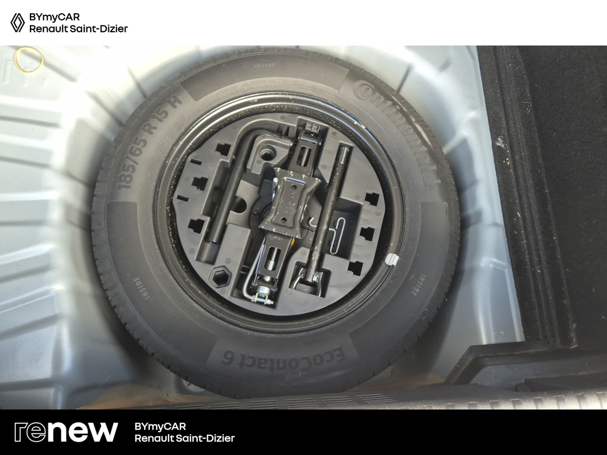 Renault Clio TCe 90 X-Tronic — photo 15