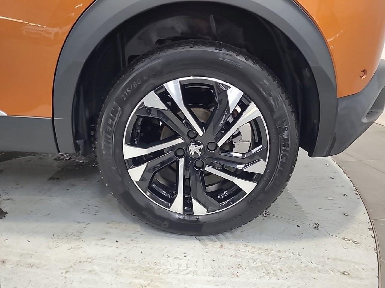 Peugeot 2008 puretech 130 s&s bvm6 gt — photo 16