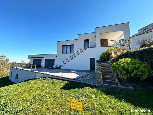Villa 6 pièces 170 m²