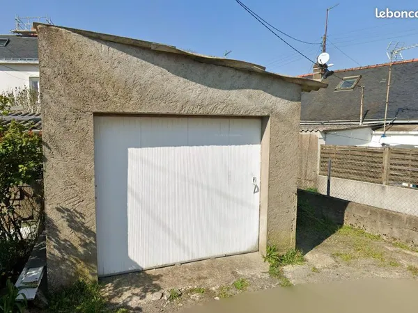 Garage fermé Couëron