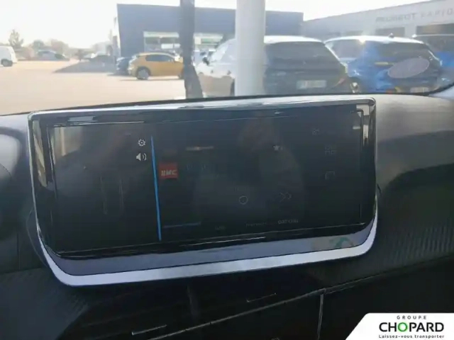 Peugeot 208 puretech 75 s&amp;s bvm5 — photo 79