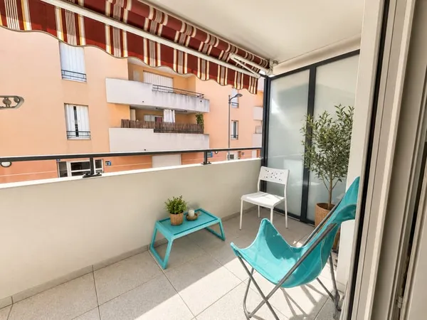 Aubagne Résidence Terracota : T2 lumineux avec terrasse ex