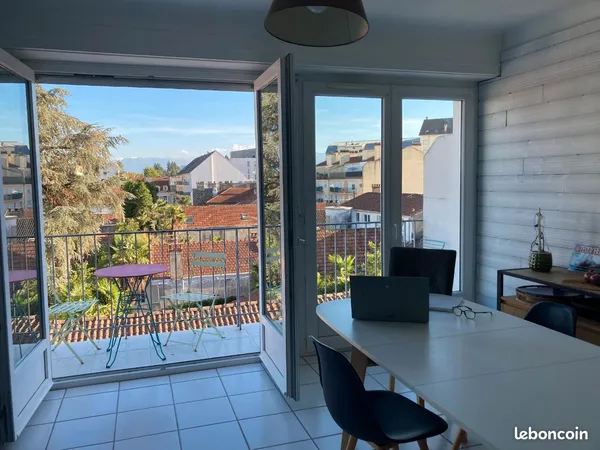 Appartement traversant de 4 pièces 75m2