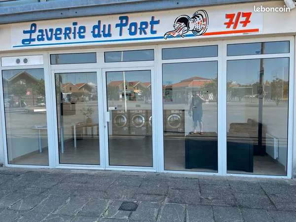 Laverie automatique + appartement