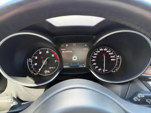 Alfa Romeo Stelvio 2.0t 280ch super q4 at8 my19 — photo 27