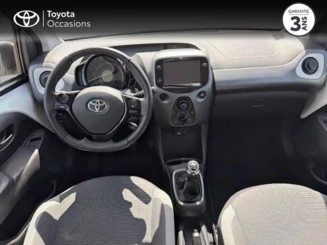 Toyota Aygo 1.0 vvt-i 72ch x-play 5p my20 — photo 8