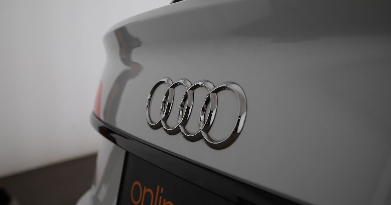 Audi Q5 Sportback — photo 13