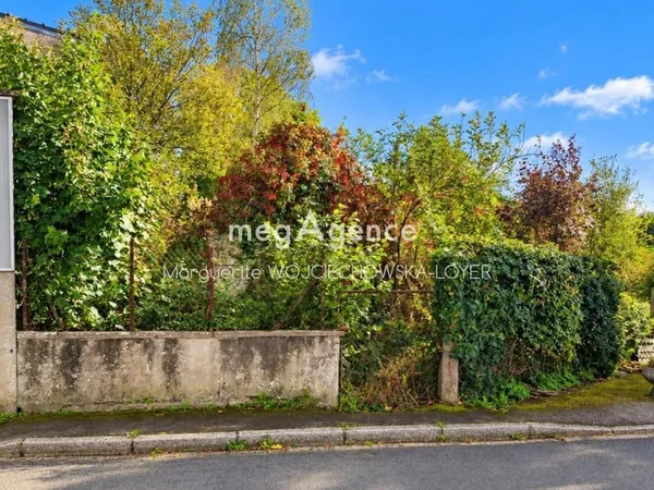 Terrain de 369 m² à réhabiliter