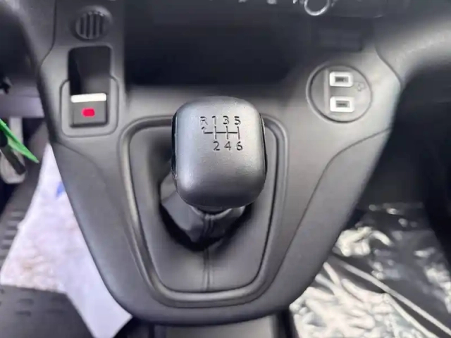Citroën Berlingo van taille m 650kg bluehdi 100 s&amp;s bvm6 — photo 14