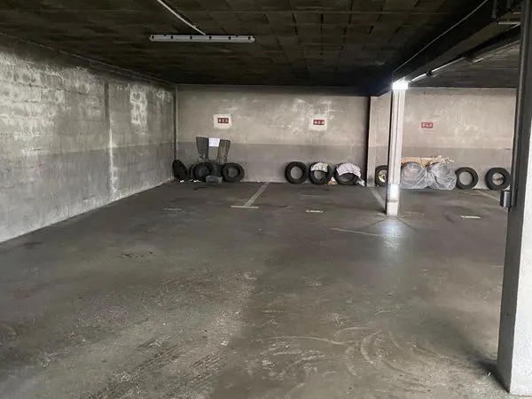 Emplacement parking sous-terrain