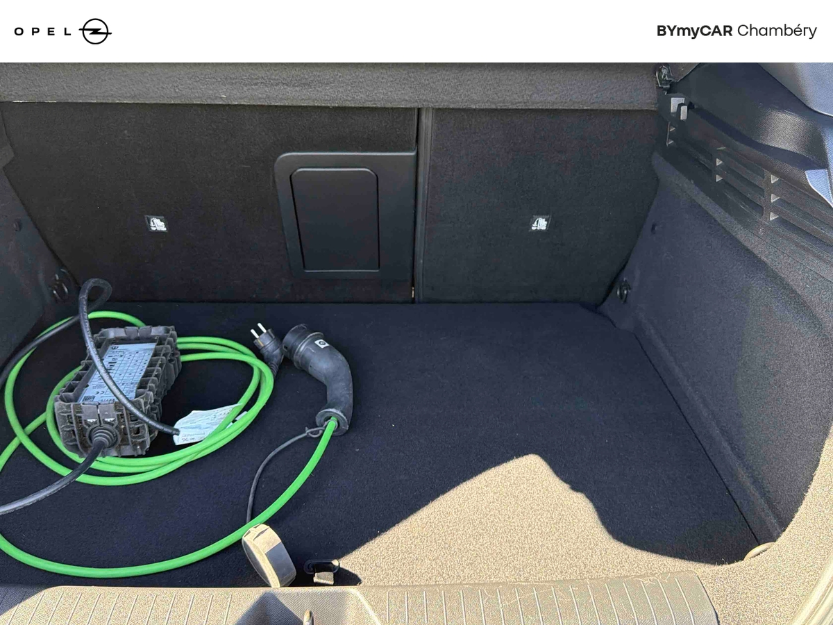 Opel Astra Hybride Rechargeable 180 ch BVA8 — photo 13