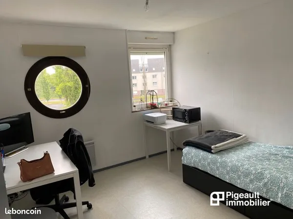 Studio 1 pièce 17 m²
