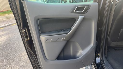 Ford Ranger 3.2 TDCi 200 4X4 BVA6 - Limited – 2018 – 38011 km – Diesel – Boîte Automatique — photo 16