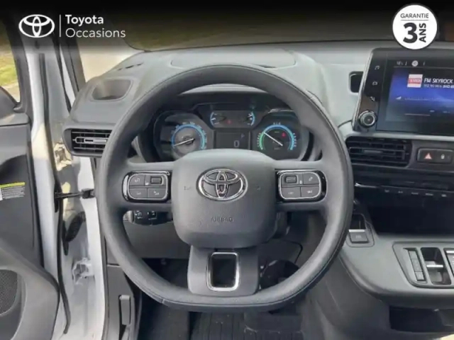 Toyota Proace city electric medium 50 kwh business rc23 — photo 15