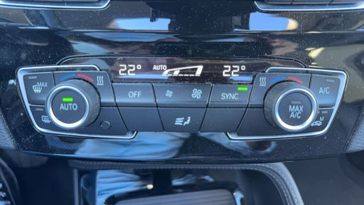 BMW X1 xDrive 18d 150 BVA8 - Xline – 2017 – 96618 km – Diesel – Boîte Automatique — photo 6
