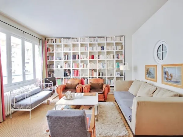 Appartement 2 pièces de 75.00 m²