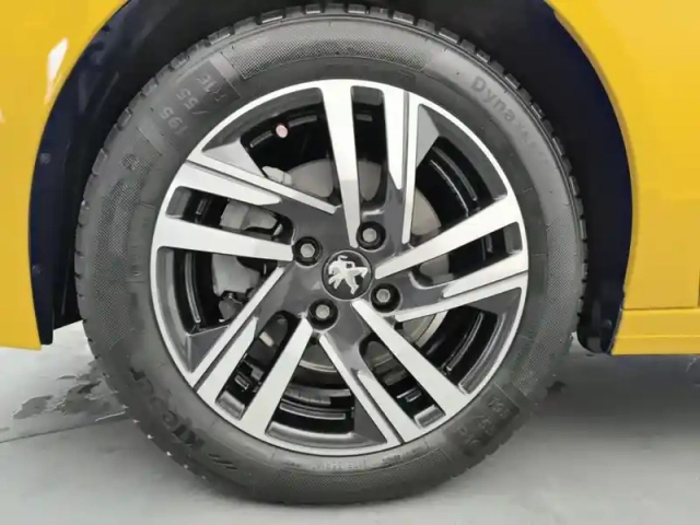 Peugeot 208 puretech 100 s&amp;s eat8 allure — photo 15