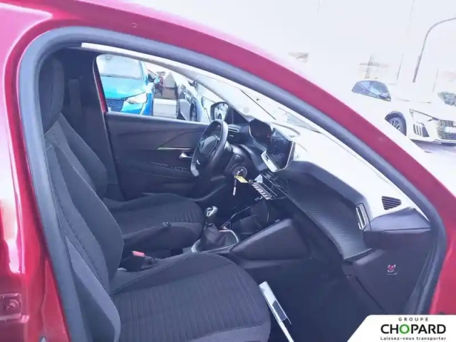 Peugeot 208 puretech 100 s&amp;s bvm6 — photo 13