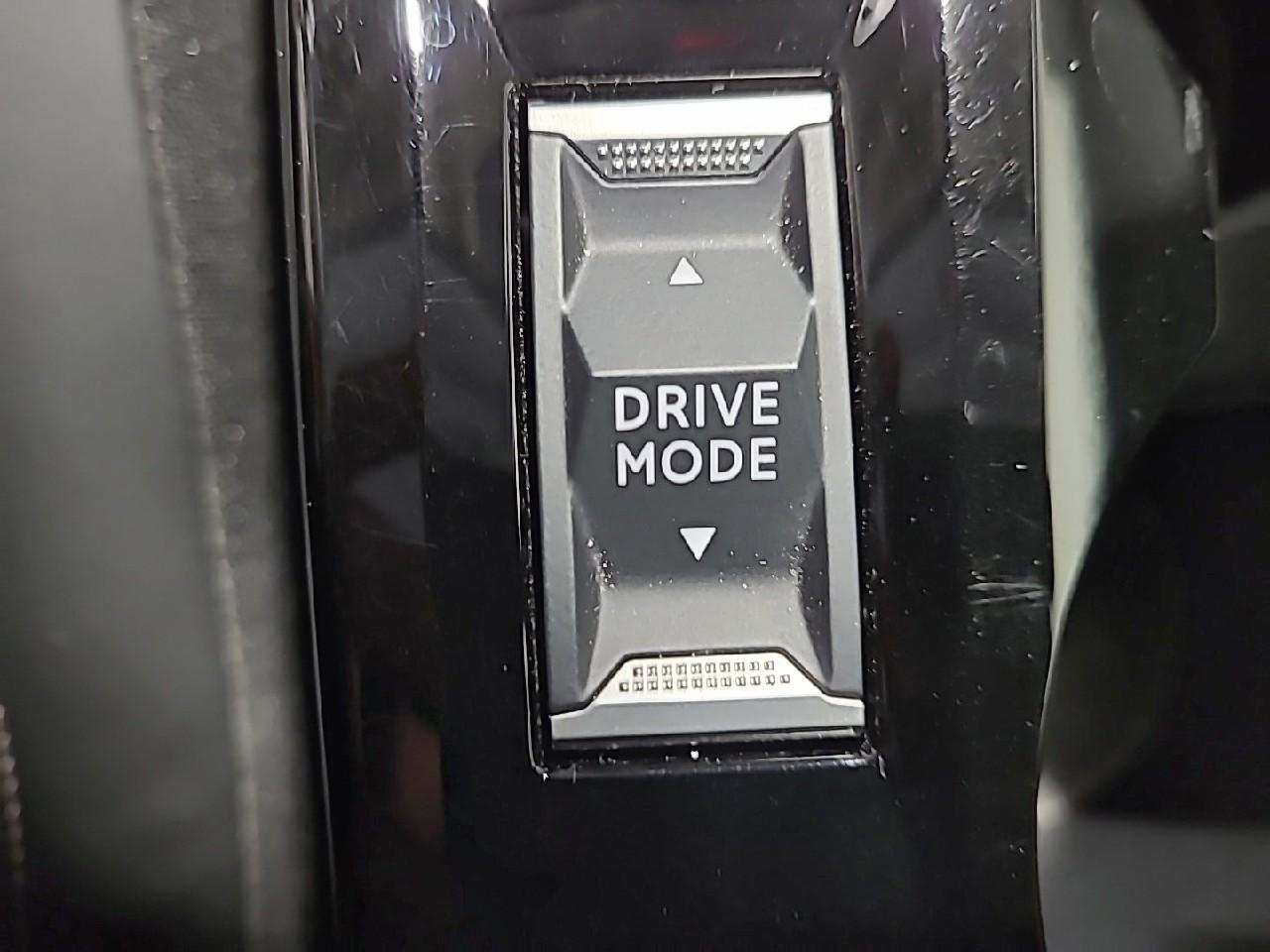 Peugeot 208 hybrid 100 e-dcs6 allure — photo 19