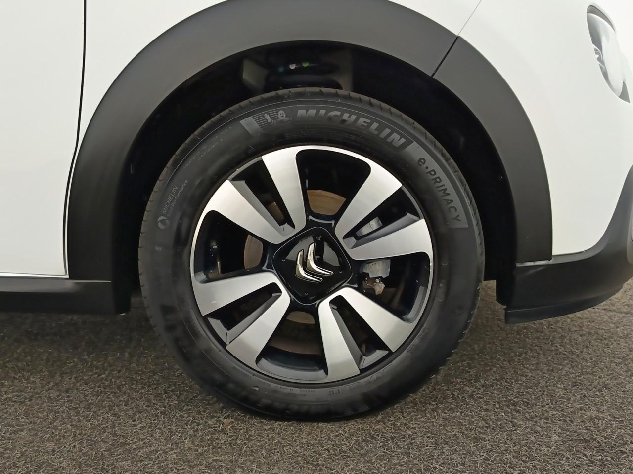 Citroën C3 puretech 83 s&s bvm5 shine — photo 11