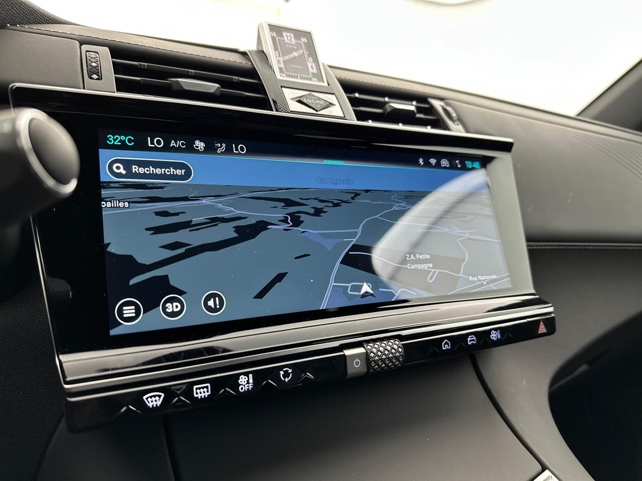 Ds Ds 7 crossback hybride rechargeable e-tense 360 eat8 4x4 la premi — photo 10
