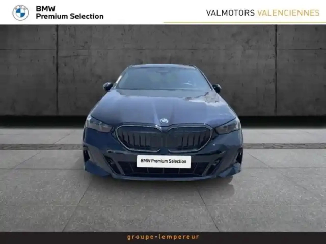 Bmw Serie 5 série 5 touring 530e 299ch m sport — photo 2